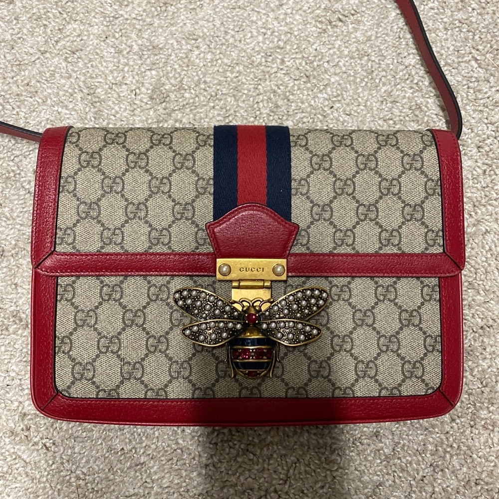 Gucci queen bee crossbody purse